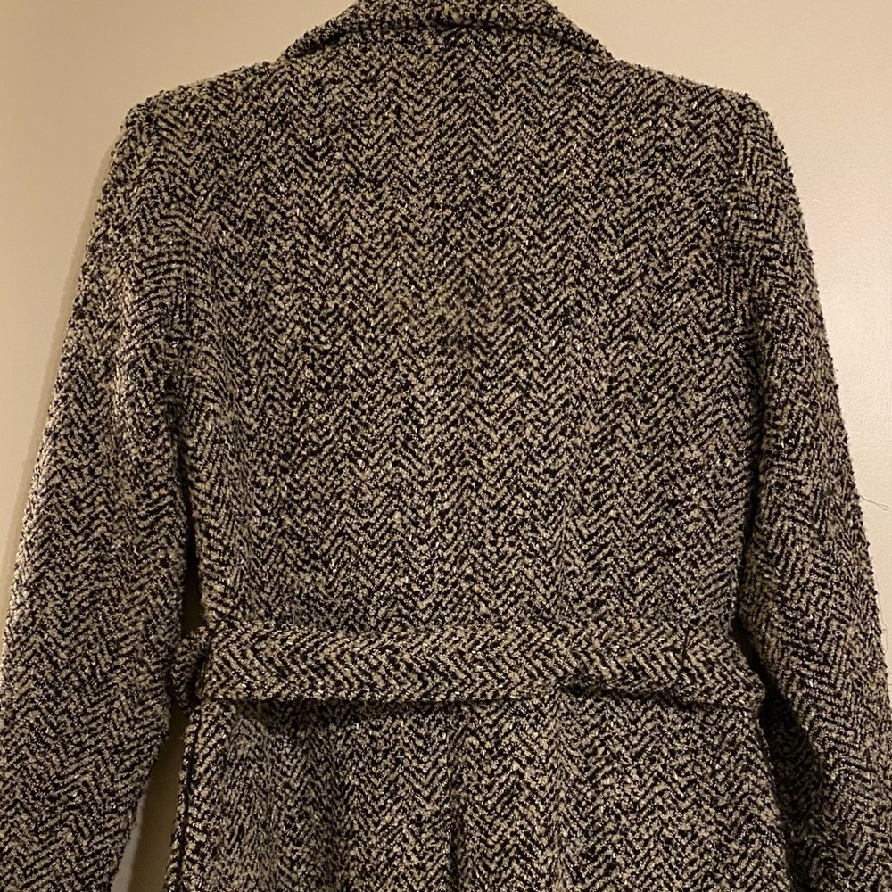 Calvin Klein size 2 black and white - Picture 6 of 6